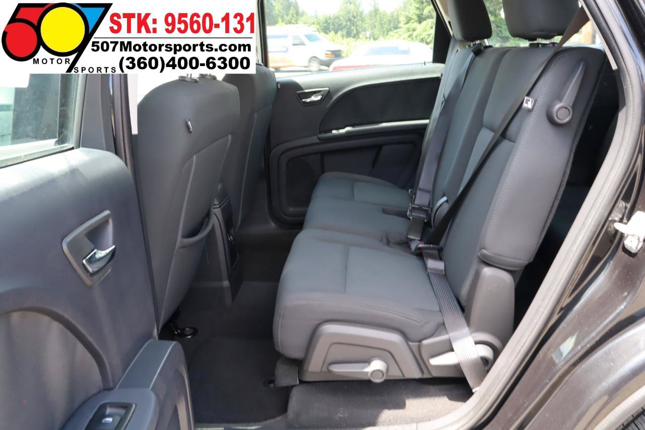 Used 2010 Dodge Journey SE w/ Flexible Seating Group FWD image 14