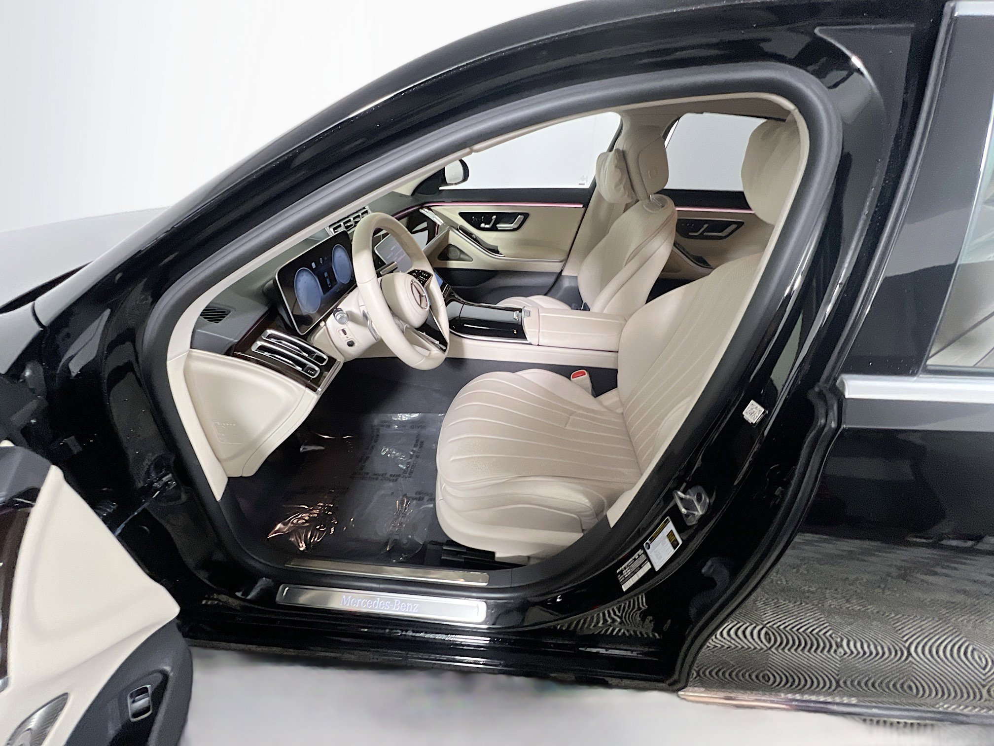 Used 2023 Mercedes-Benz S 500 4MATIC image 15