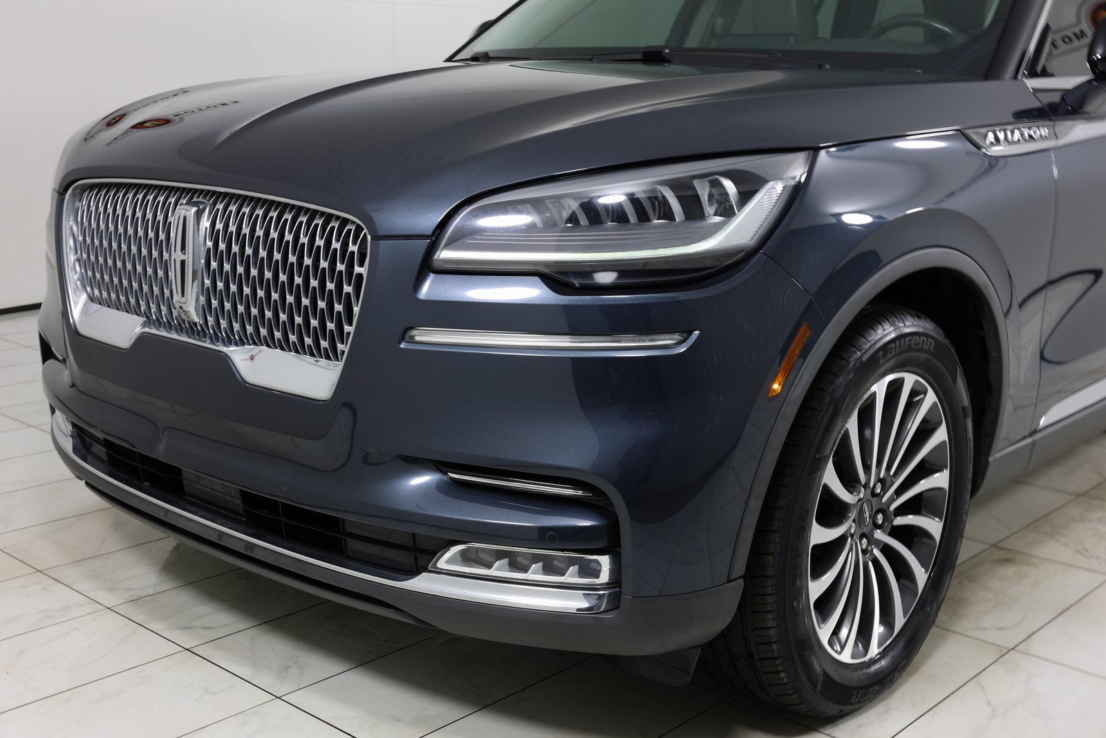 Used 2021 Lincoln Aviator Reserve w/ Class IV Trailer Tow Package AWD/4WD image 46