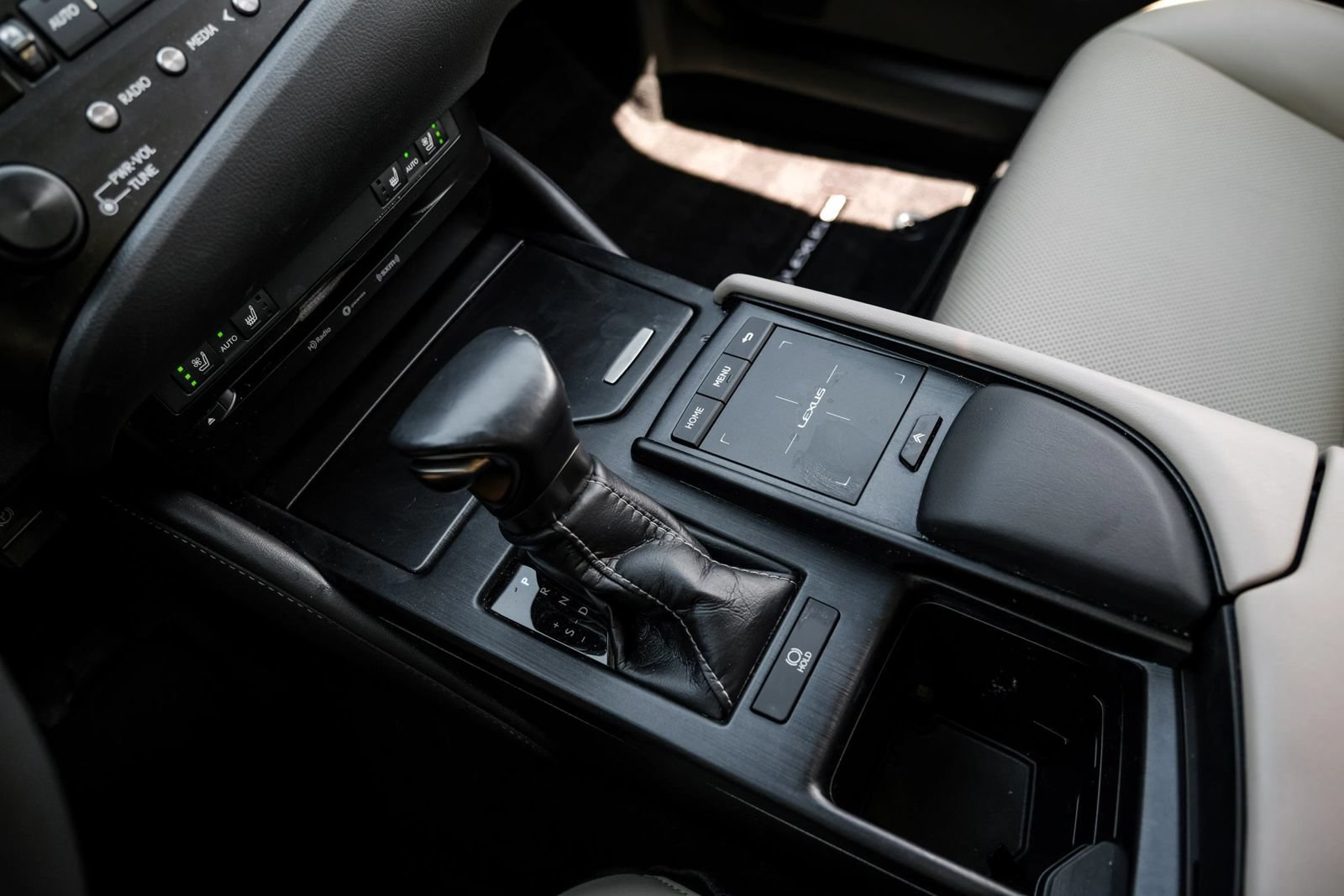 Used 2020 Lexus ES 350 w/ Premium Package FWD image 24