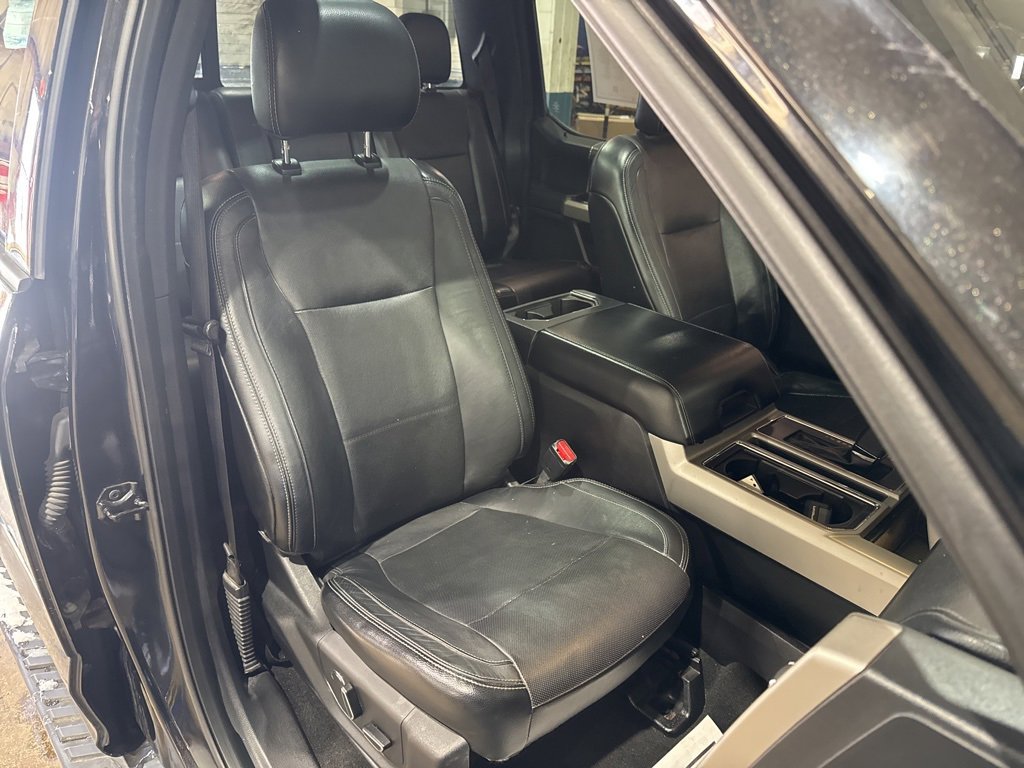 Used 2015 Ford F150 Lariat w/ Equipment Group 502A Luxury image 38