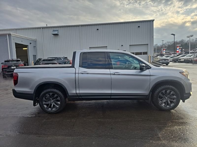 Used 2021 Honda Ridgeline Sport image 9