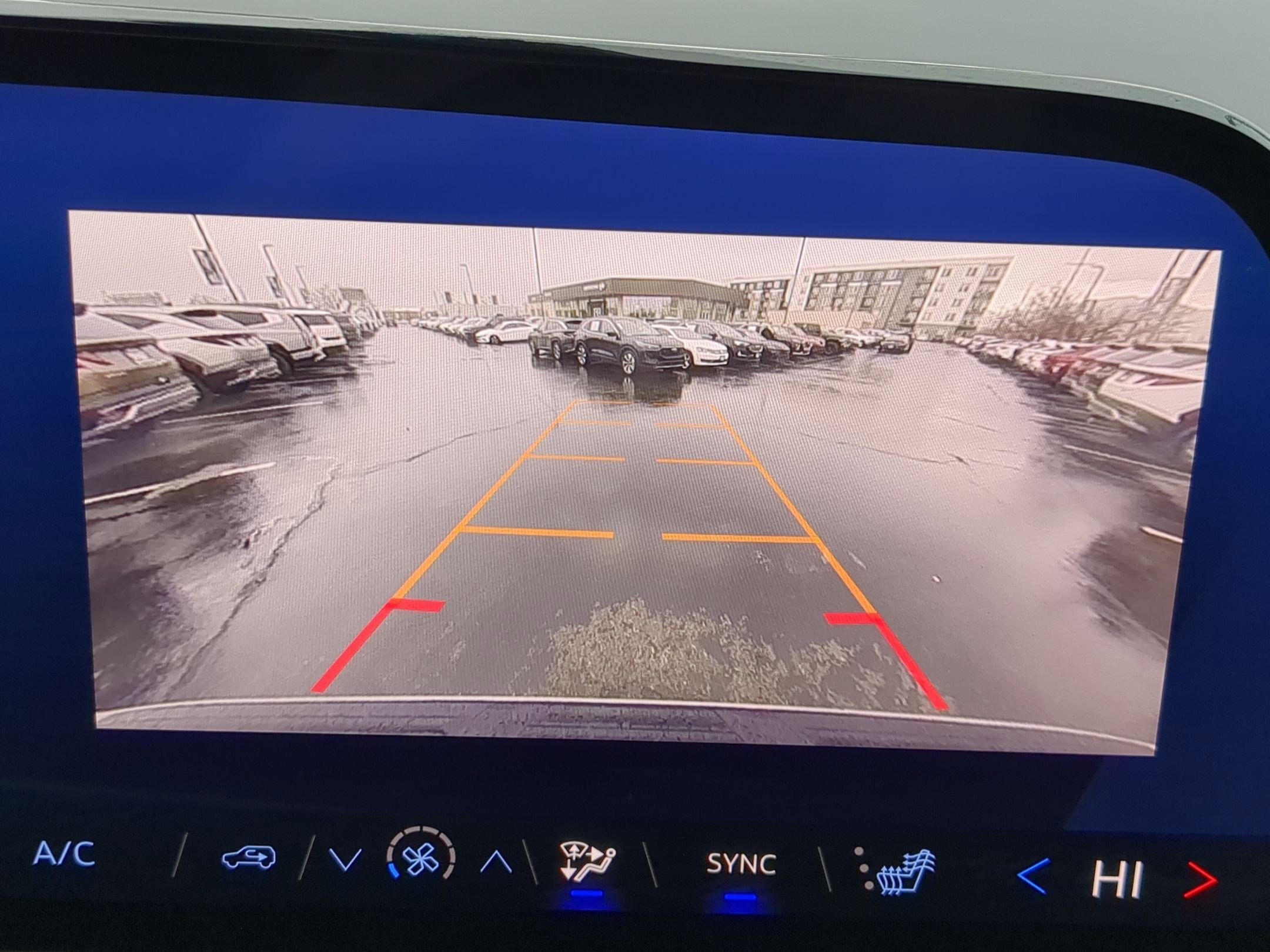 Used 2025 Chevrolet Suburban Z71 image 25