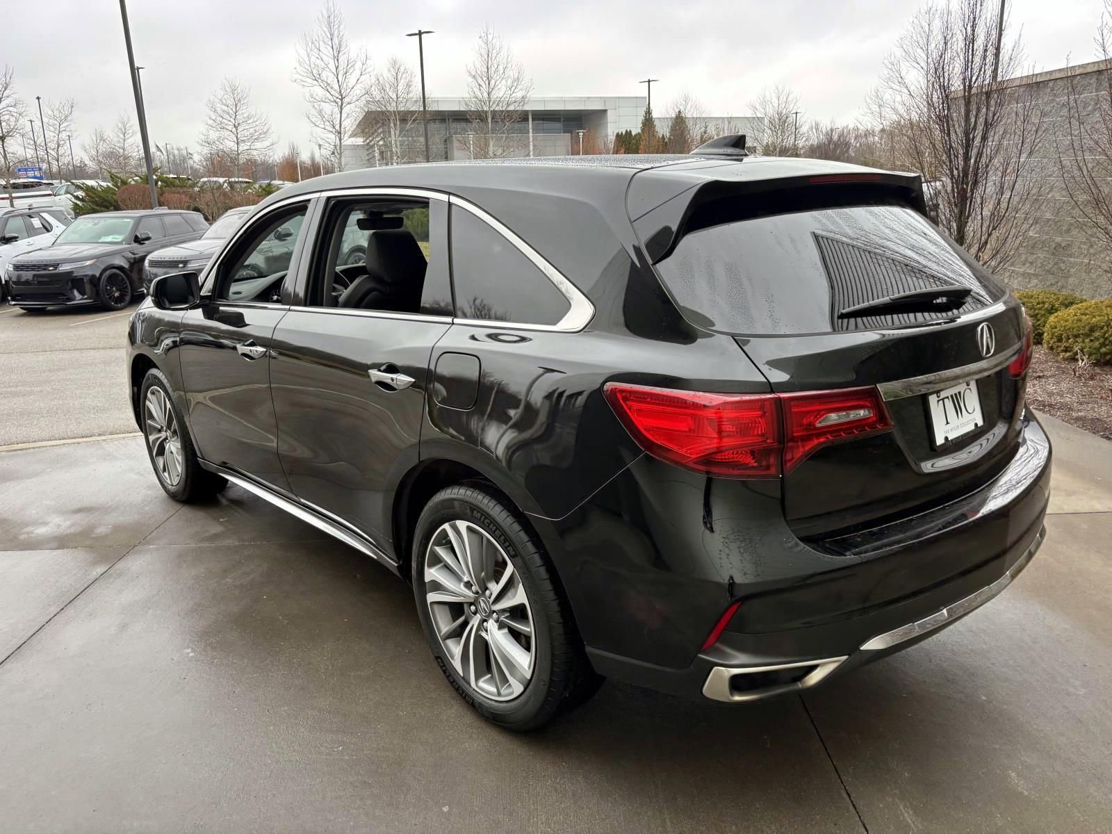 Used 2017 Acura MDX SH-AWD w/ Technology Package image 5