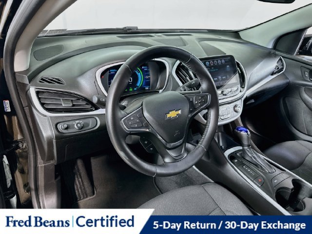 Used 2017 Chevrolet Volt LT FWD image 20