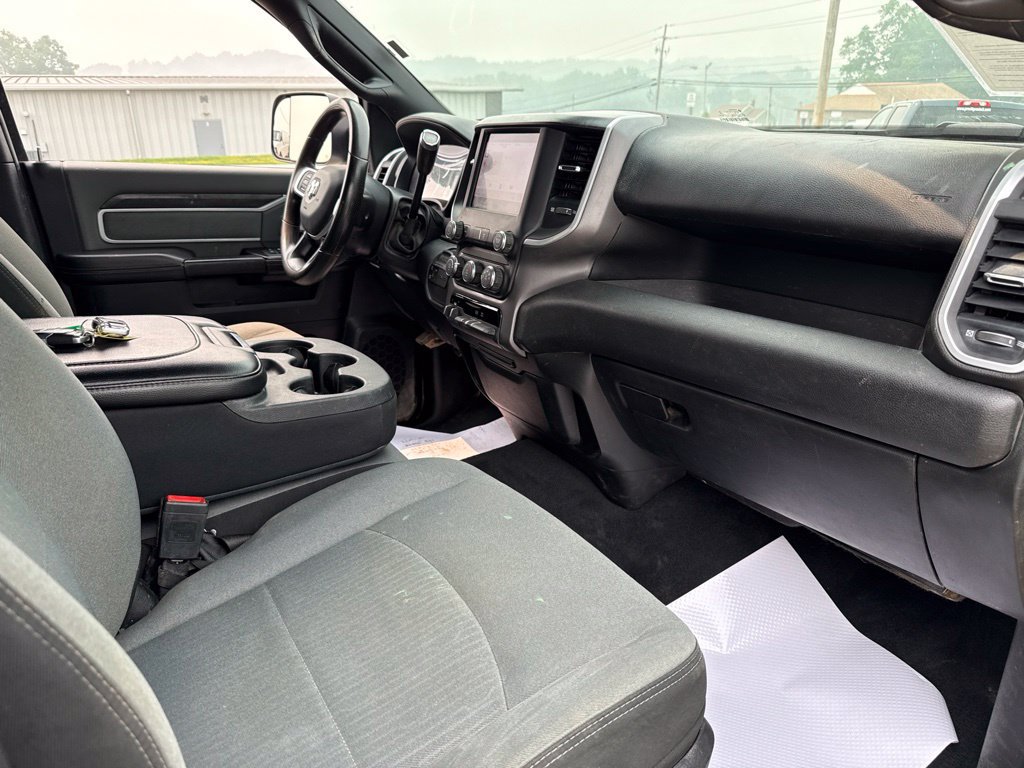 Used 2022 RAM 2500 Big Horn AWD/4WD image 33