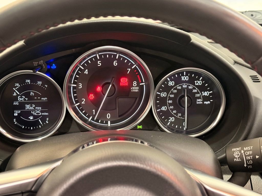 Used 2019 MAZDA MX-5 Miata Club image 20