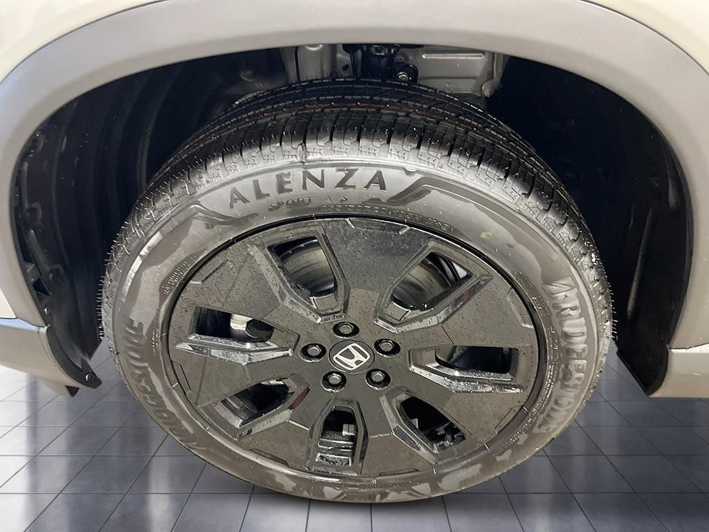 New 2026 Honda Pilot Black Edition image 11