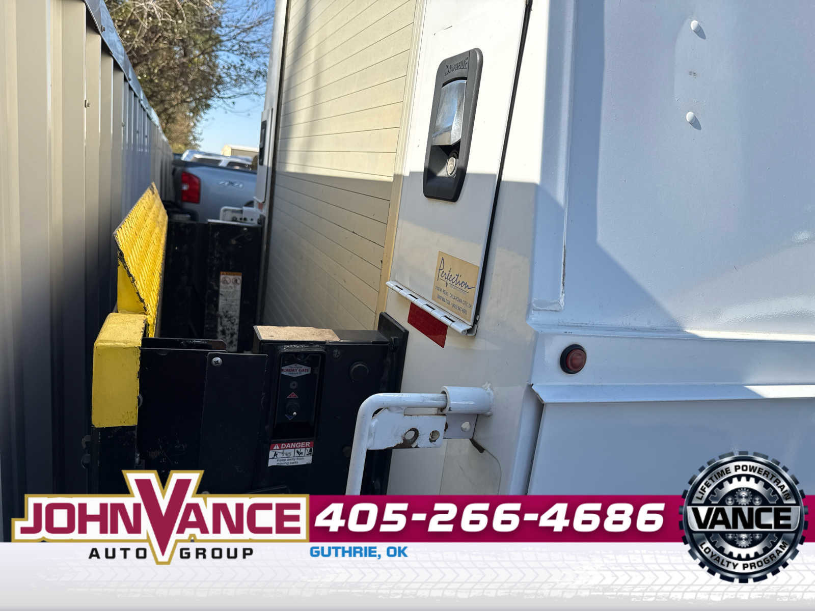 Used 2017 Ford F350 XL w/ Power Equipment Group image 10