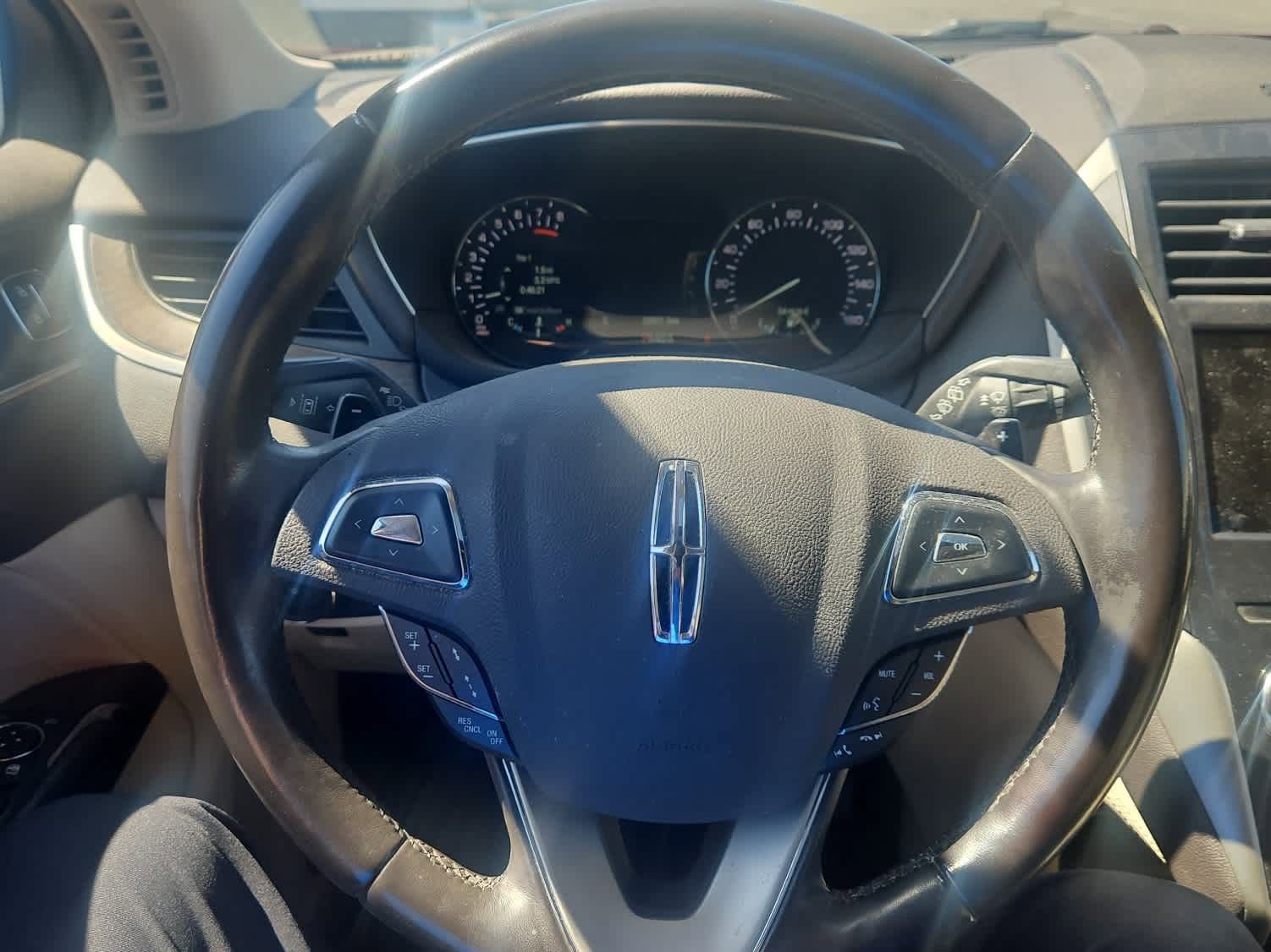 Used 2019 Lincoln MKC Reserve w/ MKC Technology Package FWD image 15