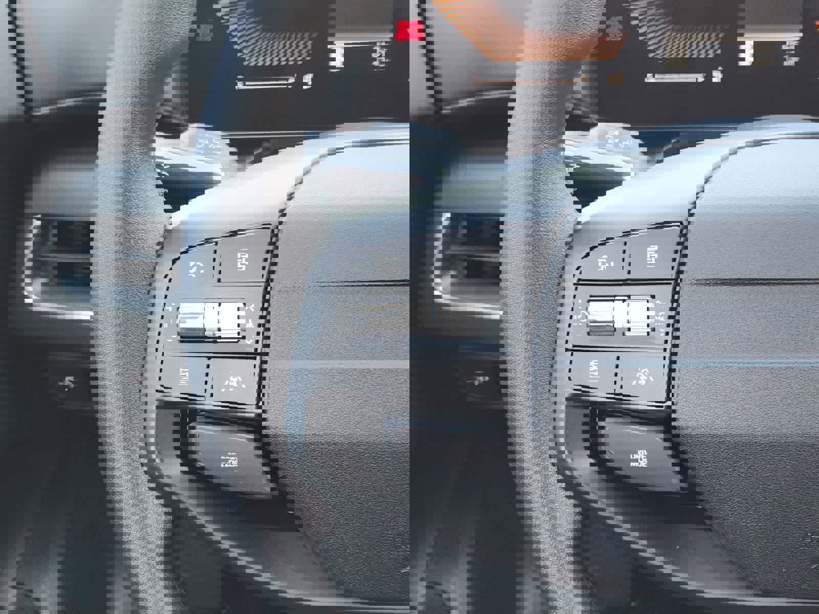 Certified 2025 Kia K4 LXS image 25