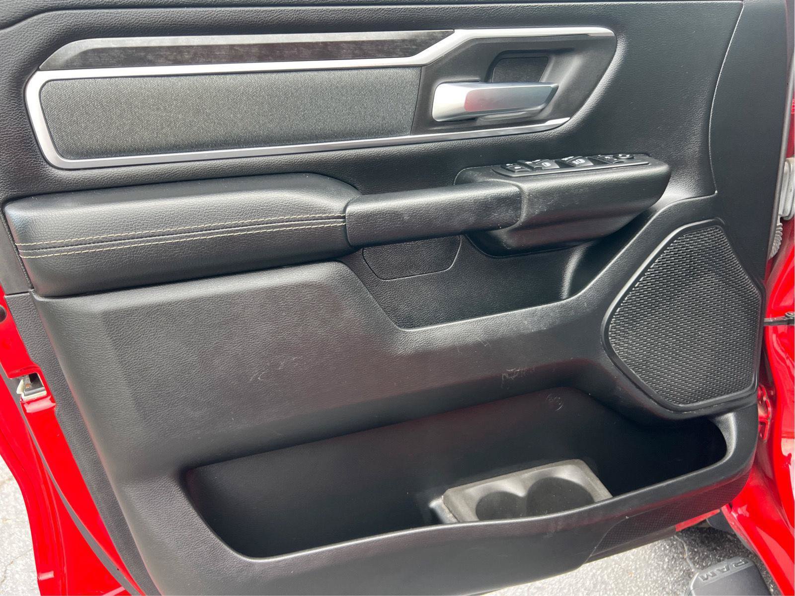 Used 2021 RAM 1500 Big Horn RWD image 12