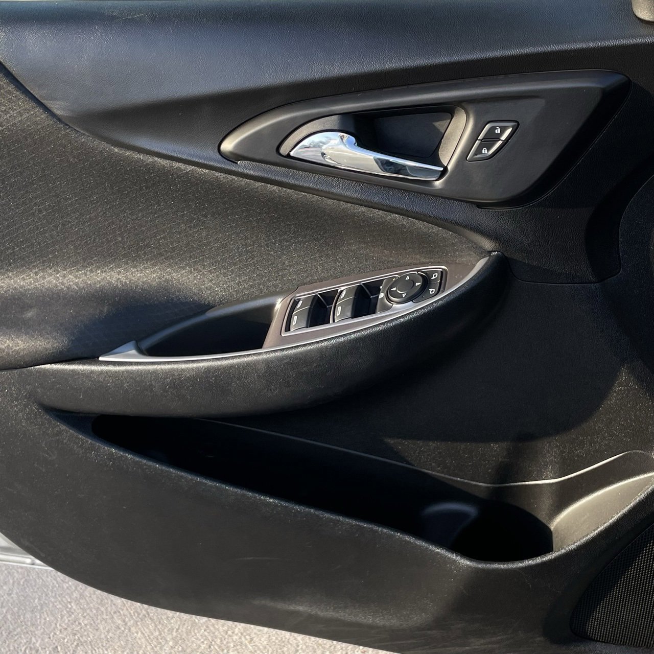 Used 2024 Chevrolet Malibu LT image 21