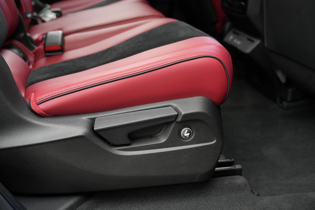 Used 2024 Acura MDX A-Spec image 41