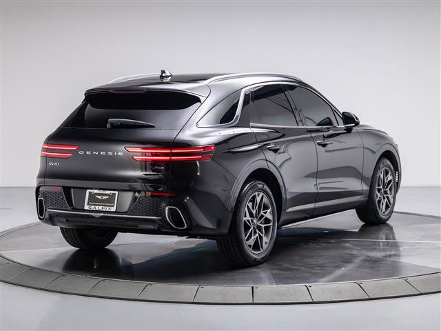 Used 2023 Genesis GV70 2.5T w/ Select Package image 5