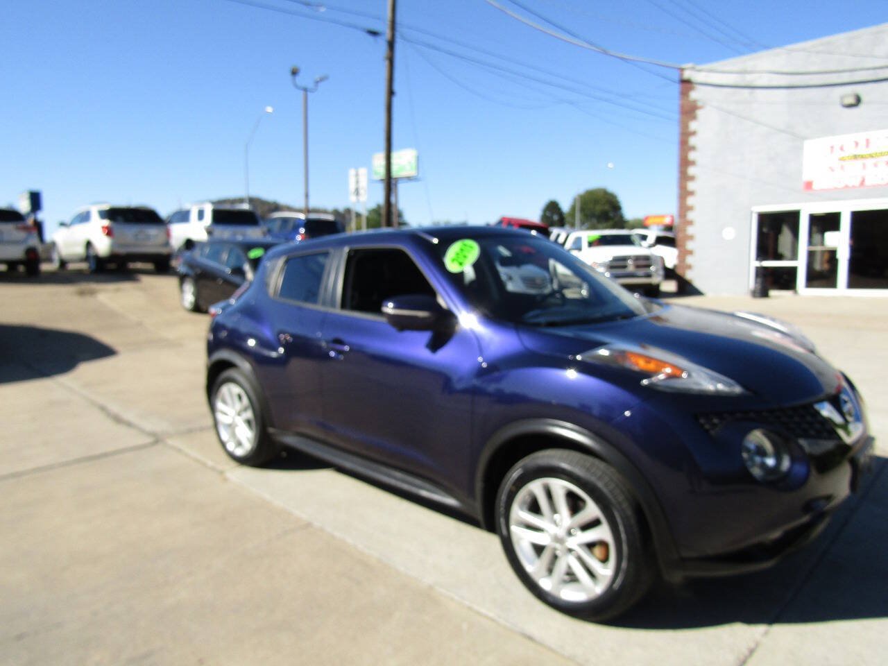 Used 2015 Nissan Juke SL AWD/4WD image 6