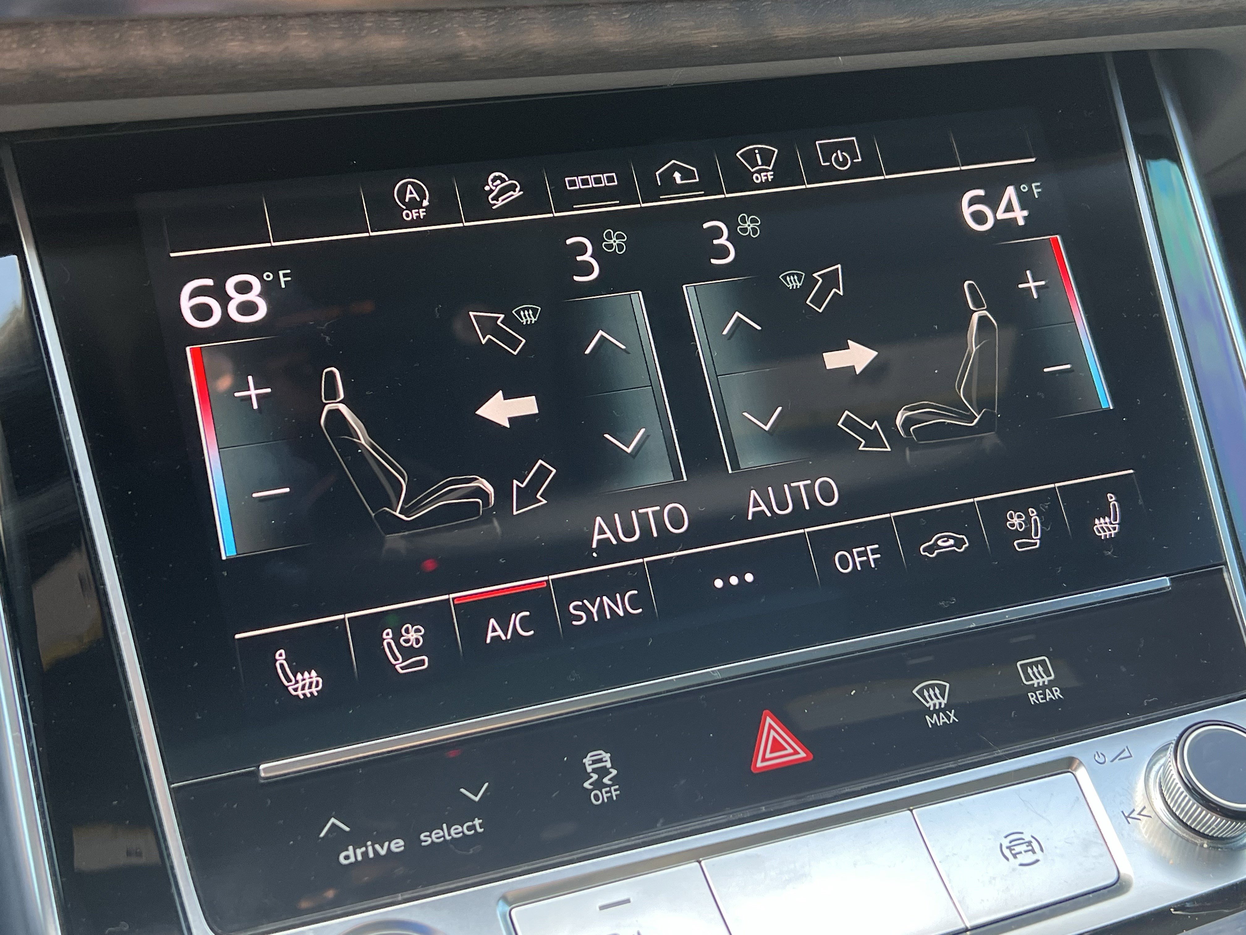 Used 2022 Audi Q8 Prestige AWD/4WD image 30