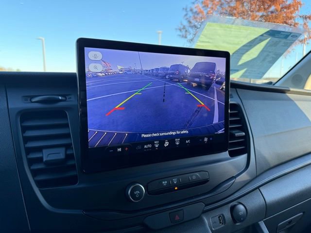 New 2024 Ford E-Transit Low Roof image 19