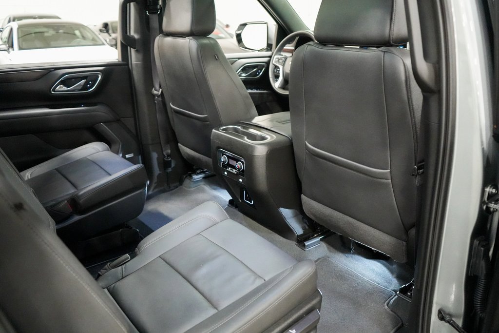 Used 2023 Chevrolet Suburban Z71 image 19
