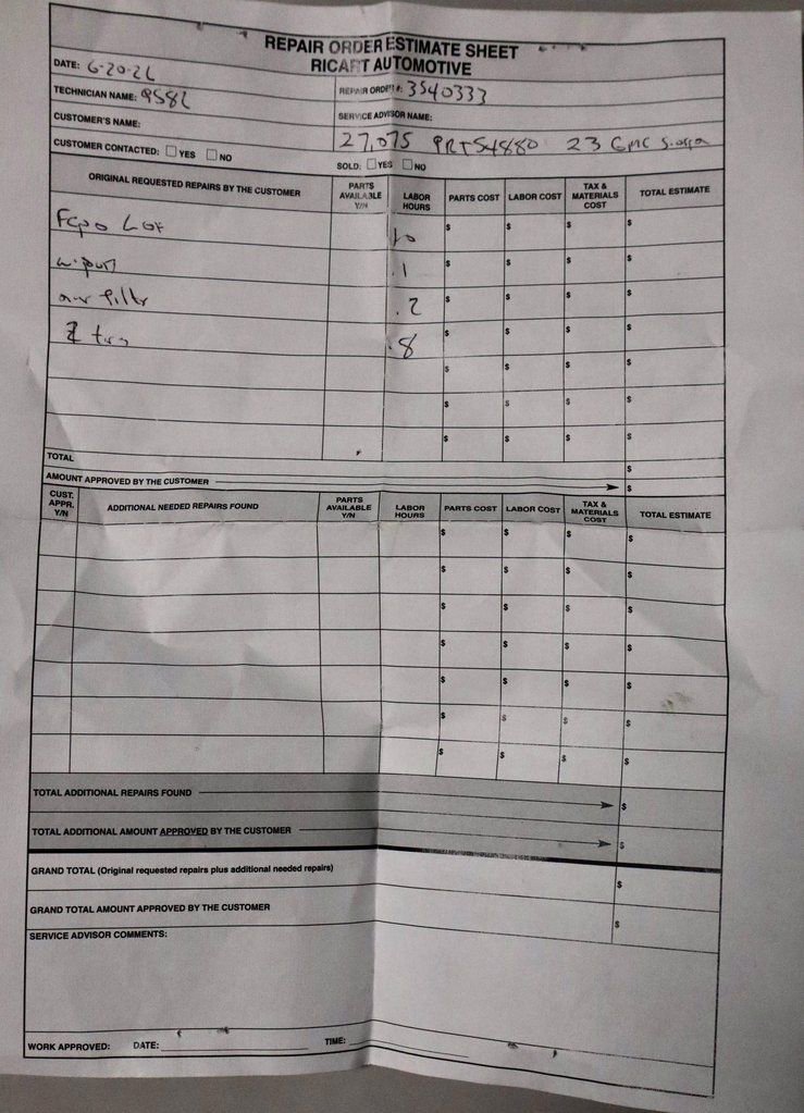 Used 2023 GMC Sierra 1500 SLT w/ SLT Premium Package image 5