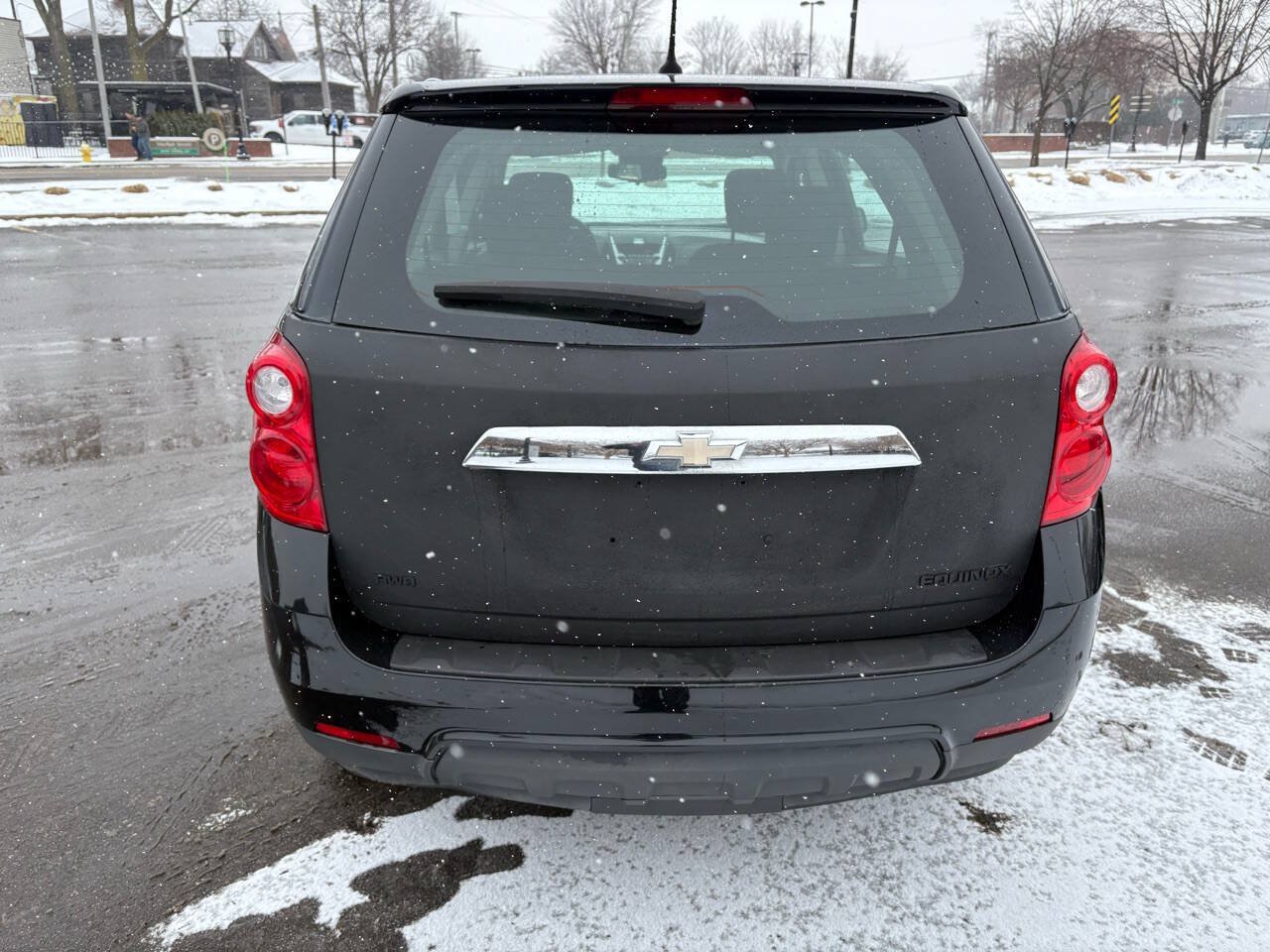 Used 2014 Chevrolet Equinox LS AWD/4WD image 10
