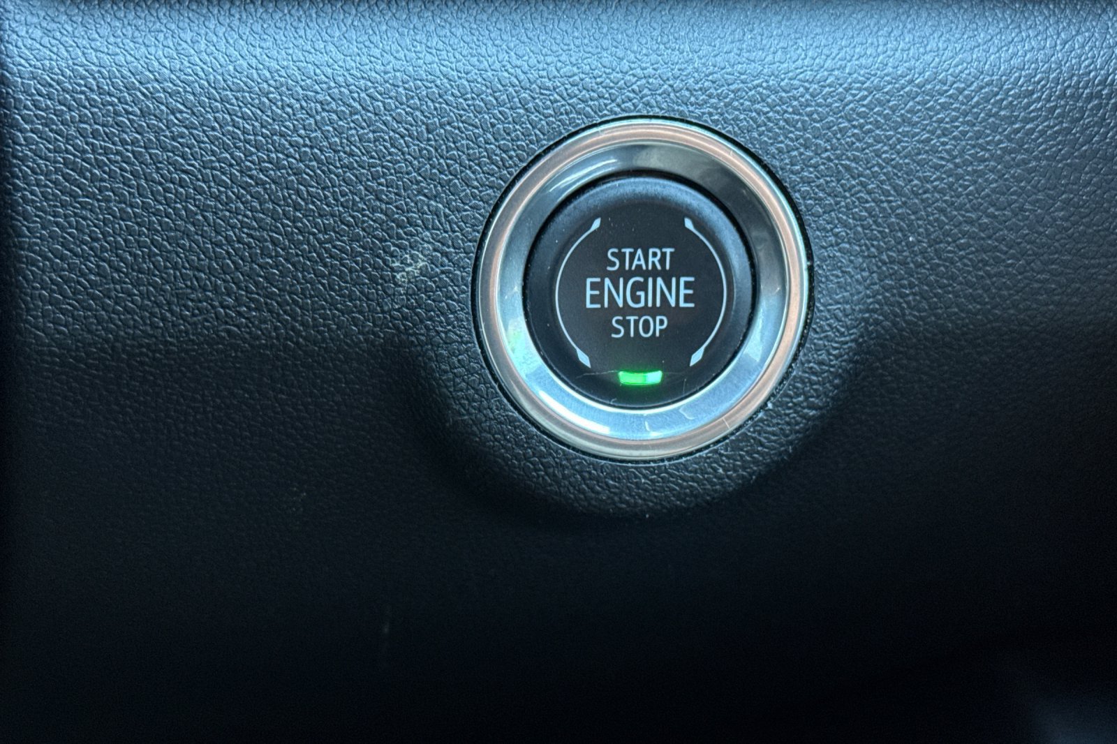 Used 2026 GMC Terrain Elevation w/ Elevation Premium Package AWD/4WD image 32