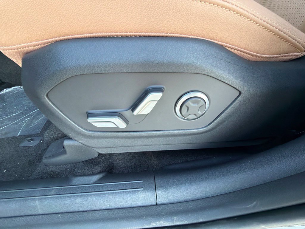 New 2027 Hyundai Santa Fe Limited AWD/4WD image 21