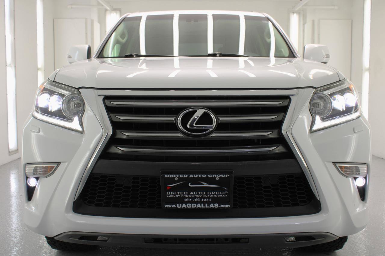 Used 2017 Lexus GX 460 Premium w/ Premium Package image 27
