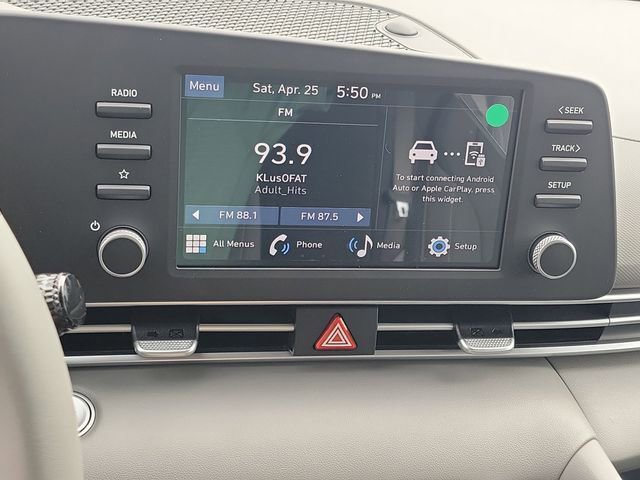 New 2026 Hyundai Elantra Sport FWD image 11