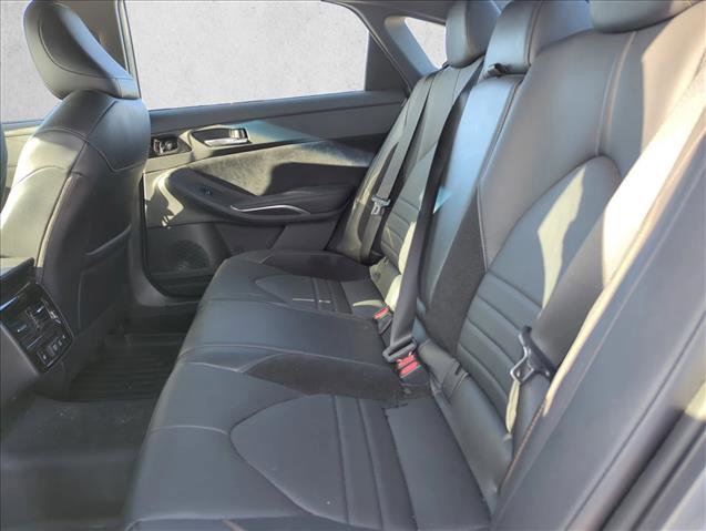 Used 2021 Toyota Avalon Touring image 21