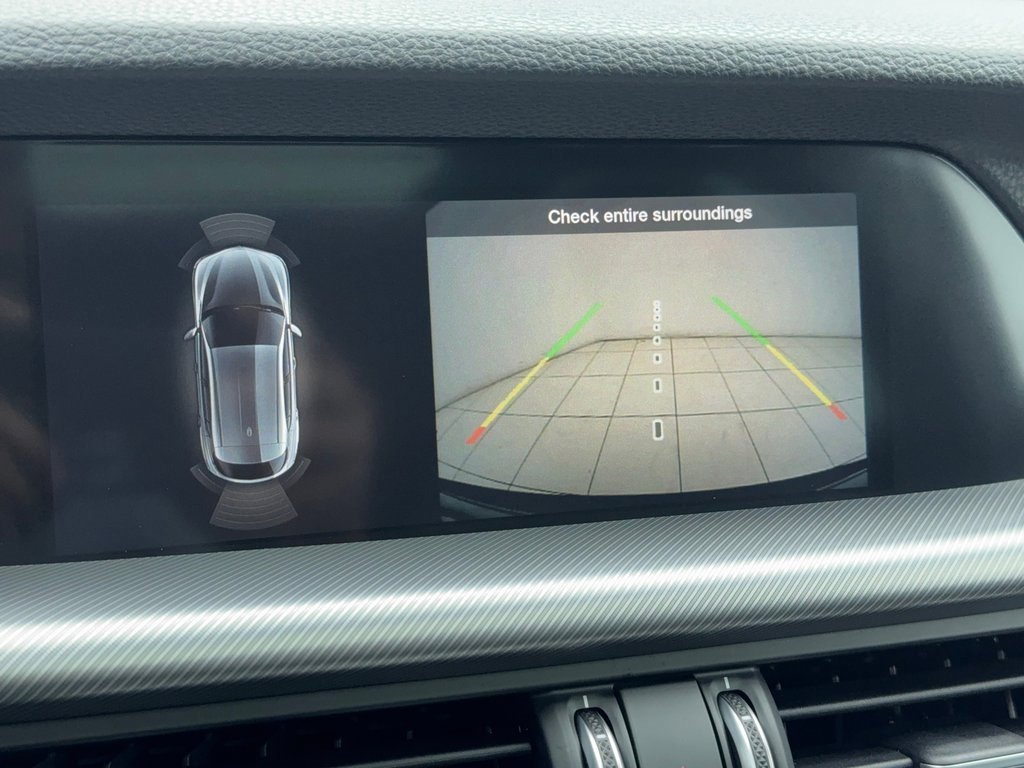 New 2025 Alfa Romeo Stelvio Sprint w/ Convenience Package image 25