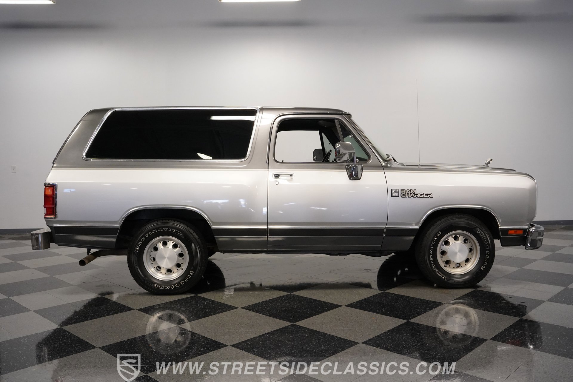 Used 1990 Dodge Ramcharger 2WD image 14