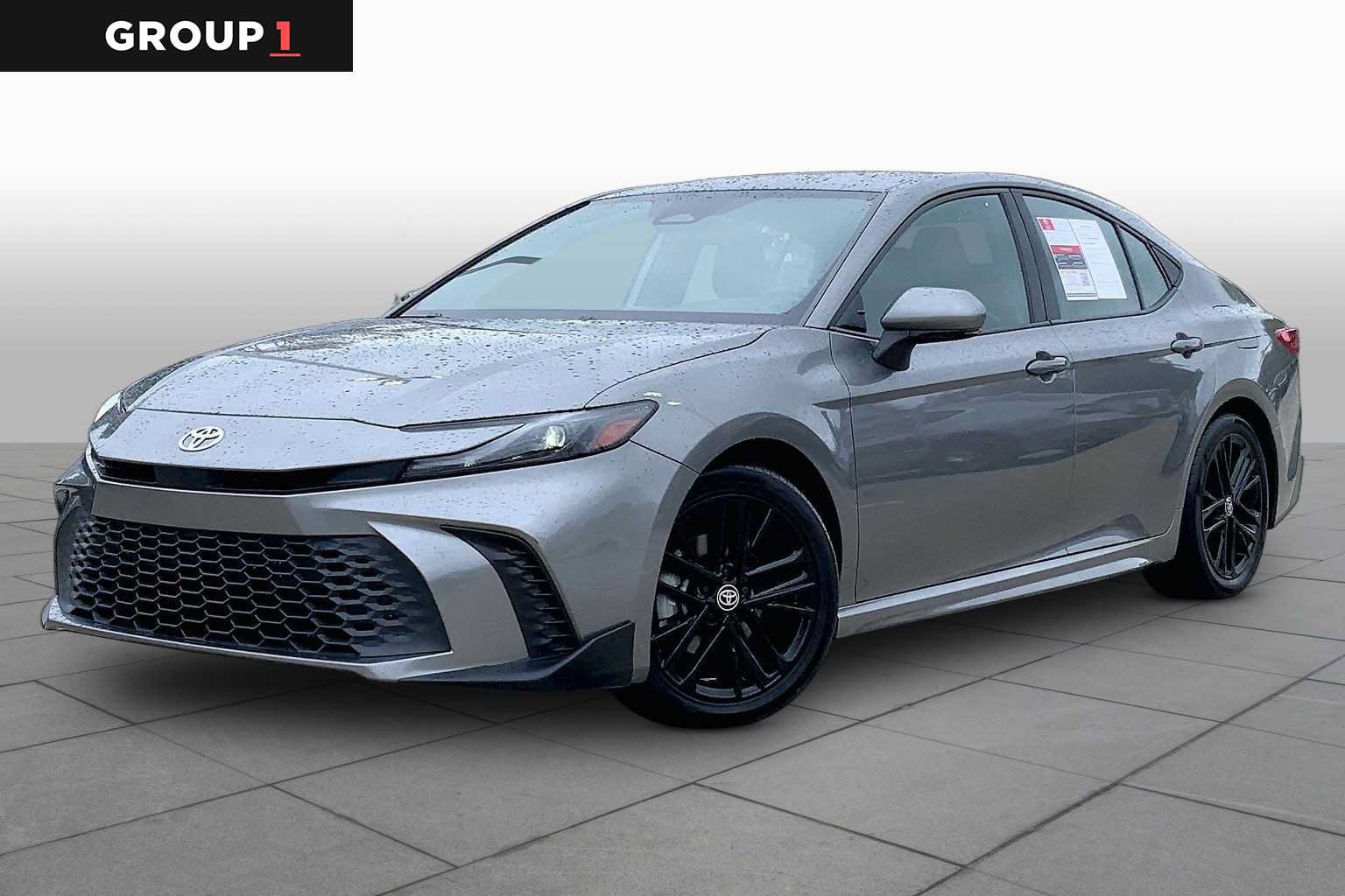 Used 2025 Toyota Camry SE