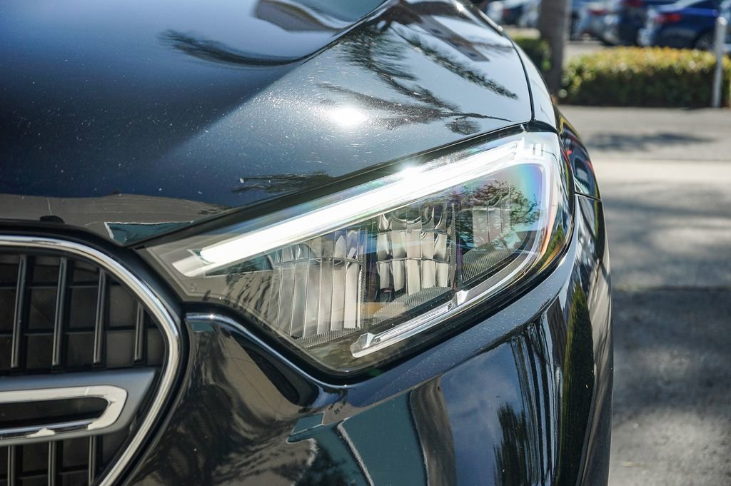 Used 2024 Mercedes-Benz GLC 300 image 8