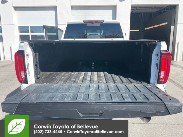 Used 2022 GMC Sierra 3500 AT4 w/ AT4 Preferred Package image 19
