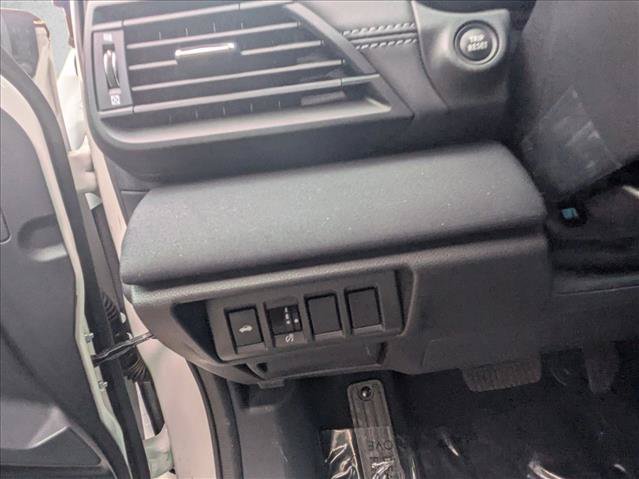 Certified 2025 Subaru Legacy Premium AWD/4WD image 19