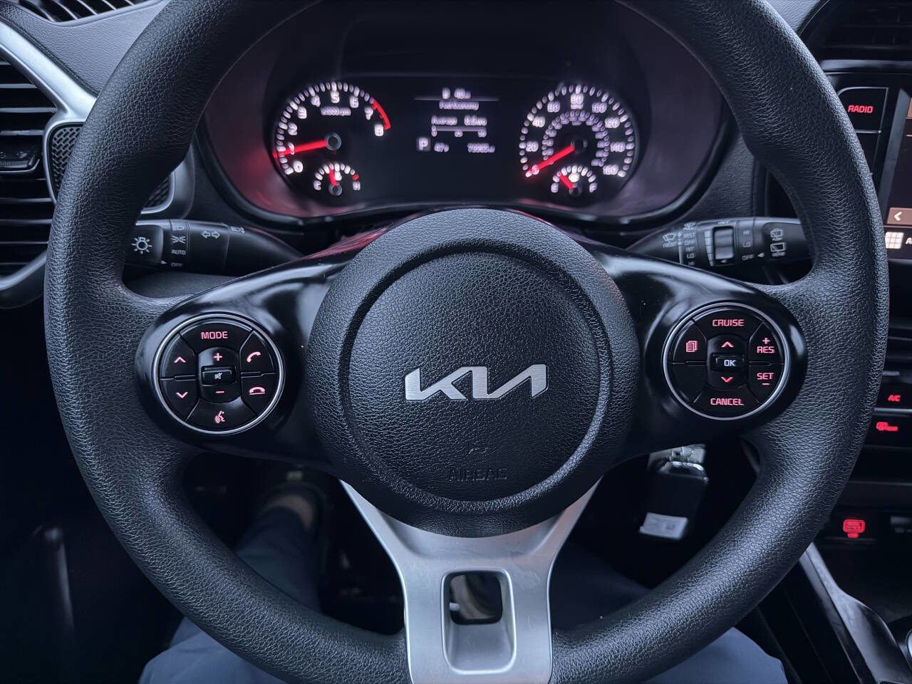 Used 2022 Kia Soul LX w/ Technology Package FWD image 14