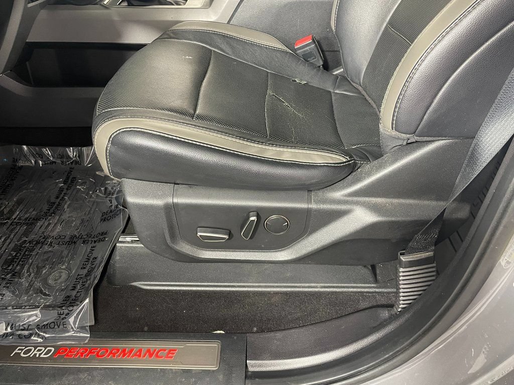 Used 2018 Ford F150 Raptor w/ Equipment Group 802A Luxury AWD/4WD image 27