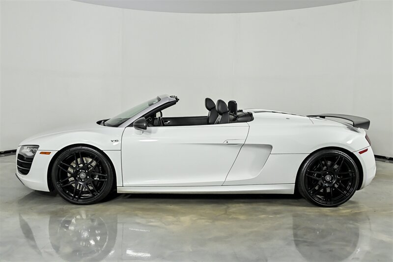 Used 2012 Audi R8 V10 AWD/4WD image 6