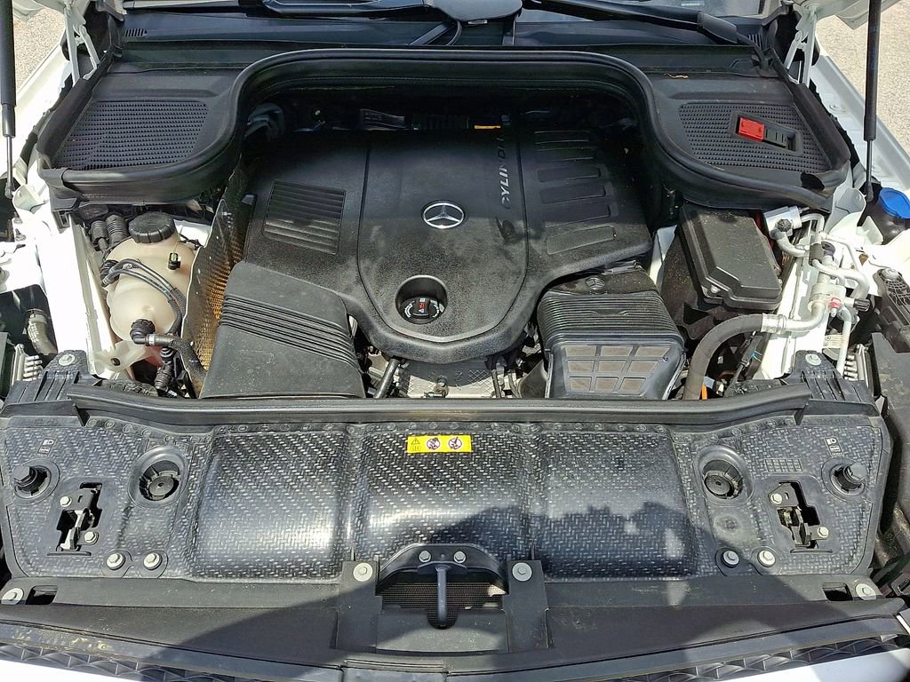 Used 2023 Mercedes-Benz GLS 450 4MATIC image 29