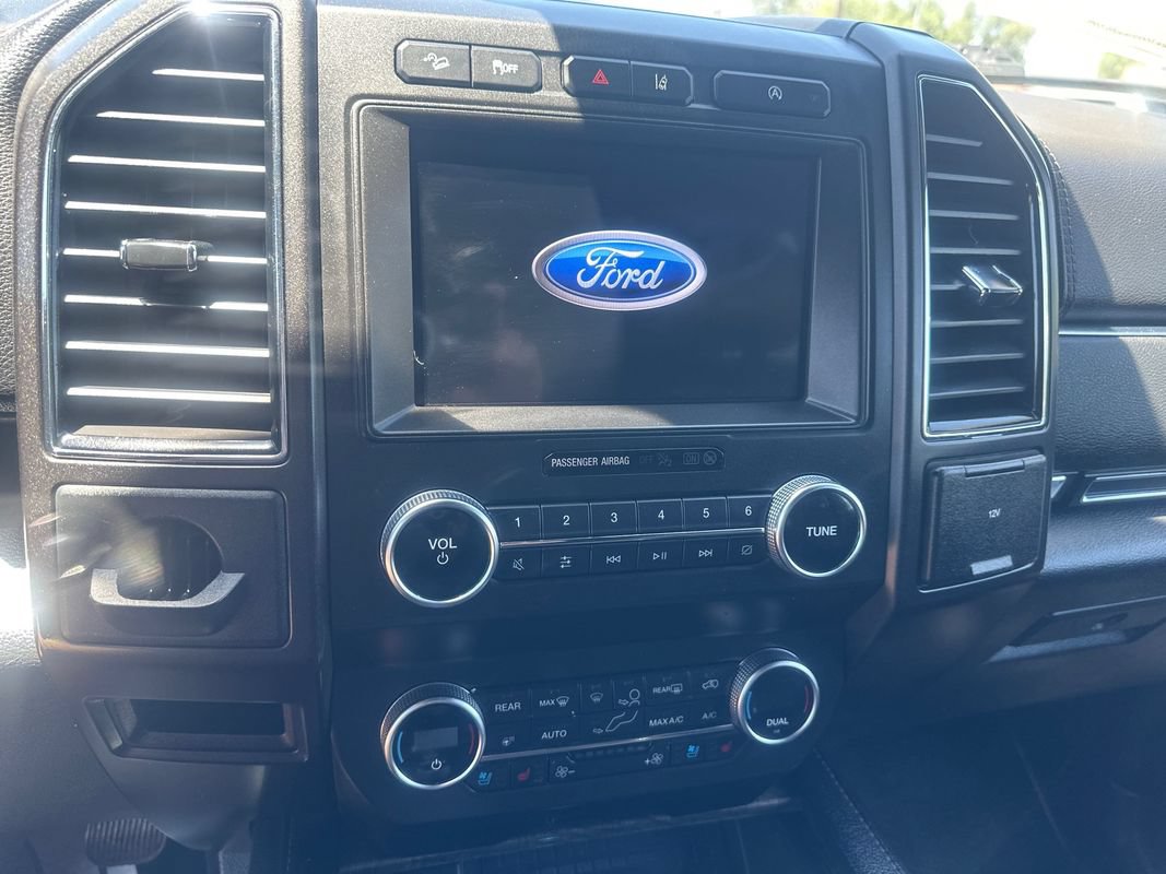 Used 2020 Ford Expedition Limited AWD/4WD image 34