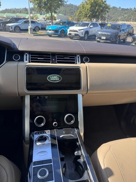 Used 2021 Land Rover Range Rover HSE AWD/4WD image 9