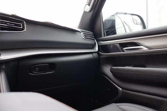 New 2026 Jeep Grand Wagoneer Limited AWD/4WD image 46