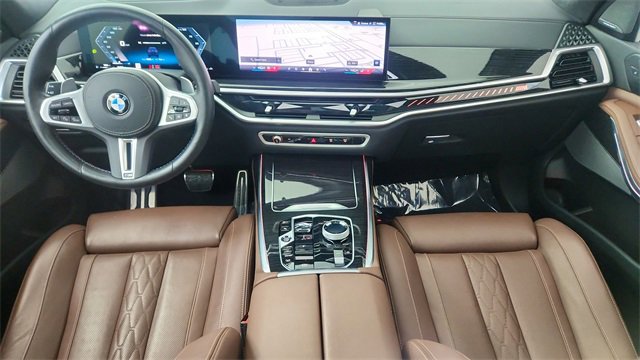 Used 2025 BMW X7 M60i image 92