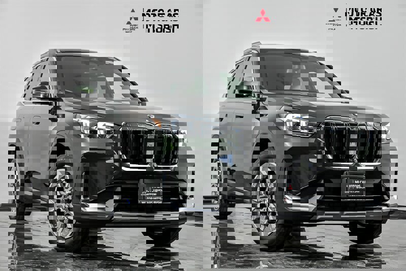 Used 2023 BMW X1 xDrive28i w/ Convenience Package image 1