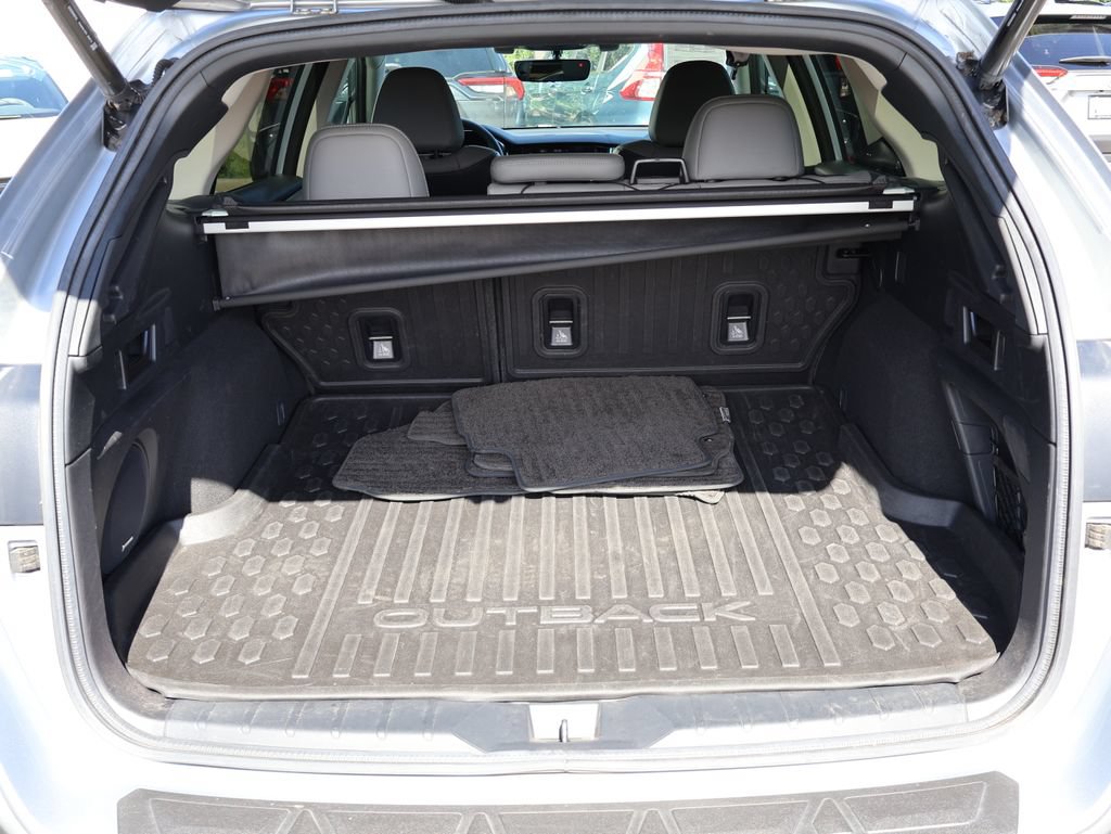 Used 2020 Subaru Outback Limited w/ Popular Package #2 AWD/4WD image 15