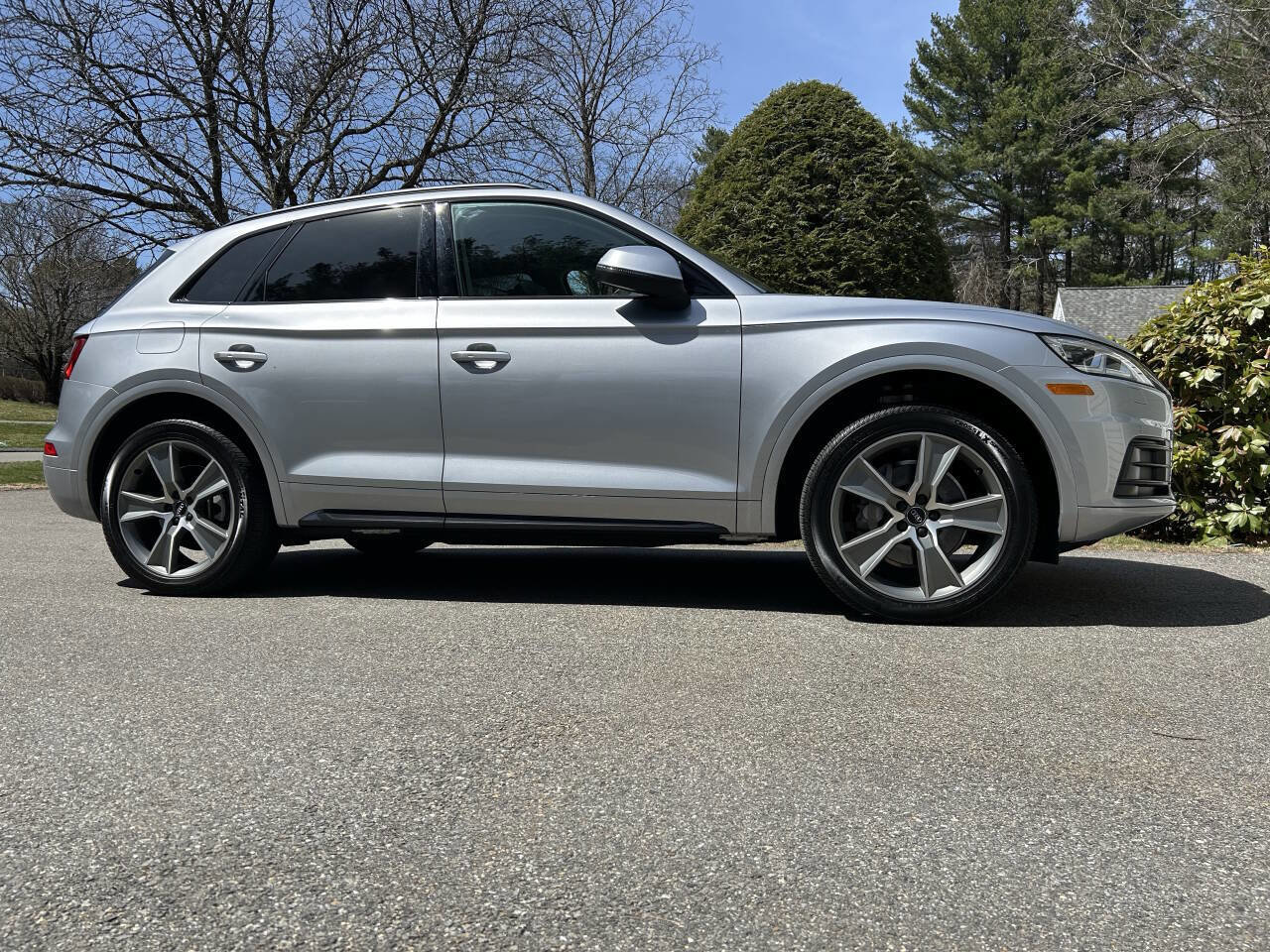 Used 2019 Audi Q5 2.0T Premium Plus w/ Premium Plus Package image 23