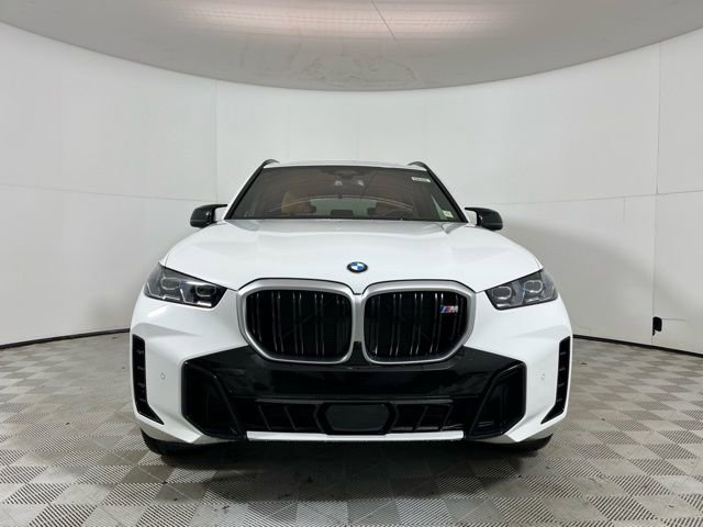 New 2026 BMW X5 M60i image 3
