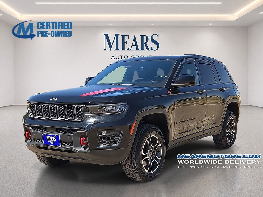 Used 2022 Jeep Grand Cherokee Trailhawk w/ ADV Protech Group II AWD/4WD image 1