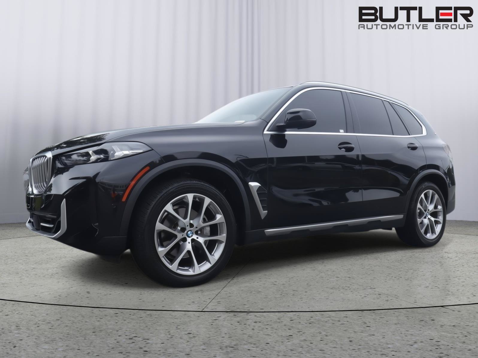 Used 2024 BMW X5 xDrive40i w/ Parking Assistance Package